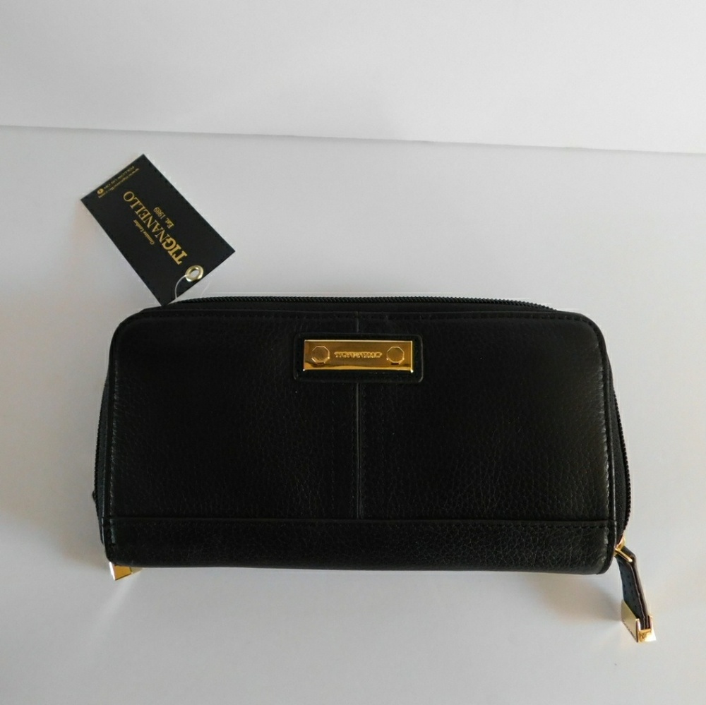 Tignanello Black Accordion Wallet